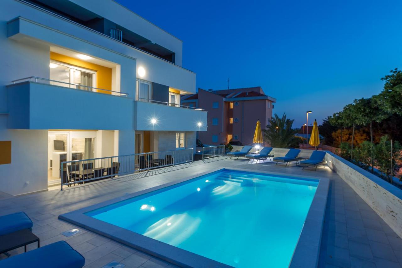 Apartment & Casia *