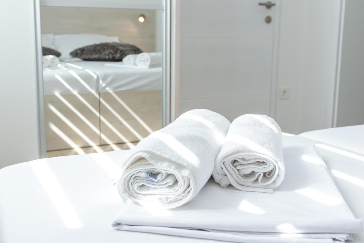 & Casia Apartment